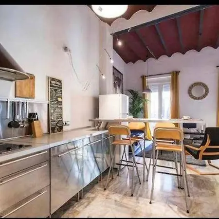Apartment 10 Min Walk To Giralda And Rooftop Seville